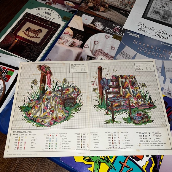 Various Counted Cross Stitch Patterns + Fabric, Embroidery Hoop, Booklets Etc. - Picture 12 of 16